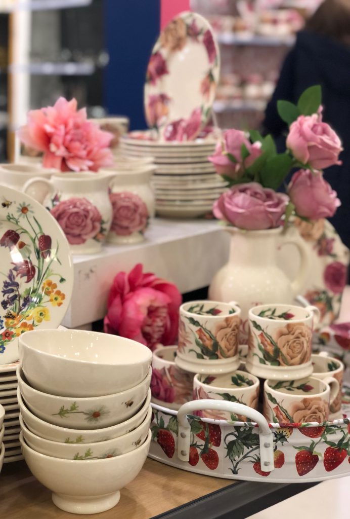 souvenir da Londra: porcellana e ceramica